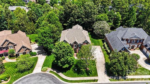 7518 Meadowgate Lane sold home in Weddington Chase, Marvin, NC