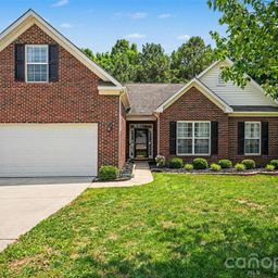 3146 Pine Bluff Way