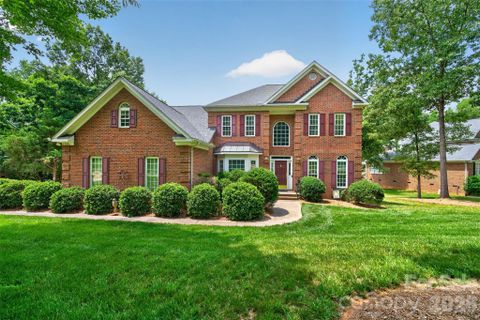 1900 Crestgate Drive