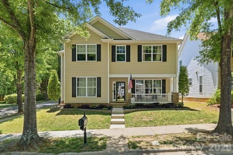6122 Colonial Garden Drive sold home in Carrington Ridge, Huntersville, NC