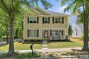 6122 Colonial Garden Drive sold home in Huntersville, SC