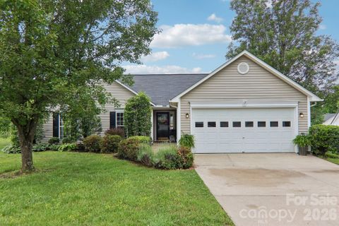 12 Wineberry Court active home in St Johns Commons, Fletcher, NC
