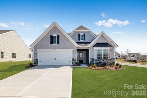 4844 Good Day Drive pending home in Roselyn, Lancaster, SC