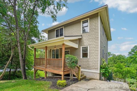 Homes in Historic Montford, Asheville