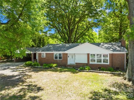 4418 N Sharon Amity Road