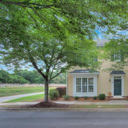 903 White Point Drive