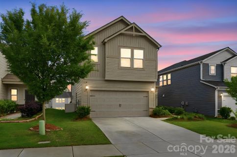 5012 Shadbush Road active home in Larkhaven Hills, Charlotte, NC