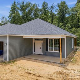212 Eagle Landing
