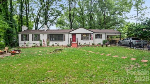 608 W 4th Avenue active home in York Chester, Gastonia, NC