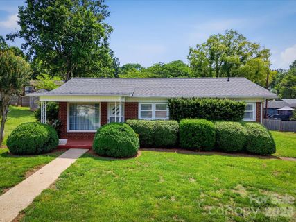 132 Starmount Circle