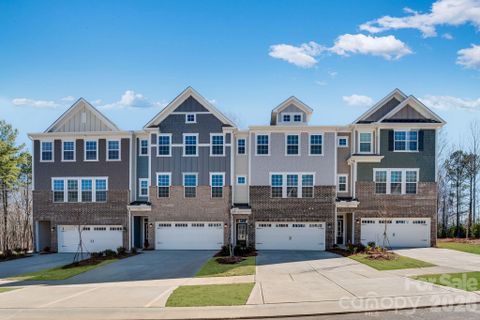 1028 Bandon Drive pending home in Village Of Waxhaw, Waxhaw, NC