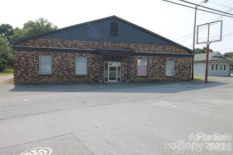 907 Bessemer City Road