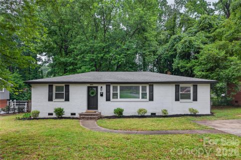 3541 Delgany Drive pending home in Shamrock Hills, Charlotte, NC