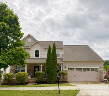442 Almora Loop pending home in Curtis Pond, Mooresville, NC