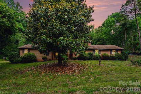 2871 Loviee Road
