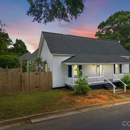 904 Mill Street
