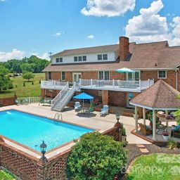 4723 Old Mountain Road