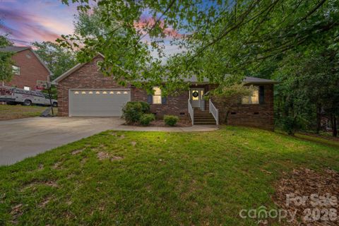 2920 Noritake Trail active home in Crystal Village, Albemarle, NC
