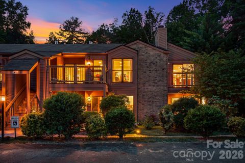 60 Ravencroft Lane active home in Ravencroft Condominiums, Asheville, NC