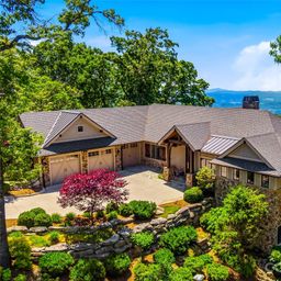 236 Summerset Drive