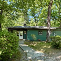 10 Lakemont Cottage Trail
