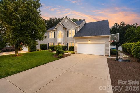 2435 Smith Cove Road active home in Smithstone, Denver, NC