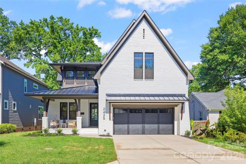 2425 Lola Avenue pending home in Villa Heights, Charlotte, NC