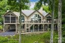 305 Piney Knoll Lane sold home in Hendersonville, SC