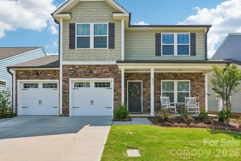 817 Alexander Commons Drive pending home in Alexander Commons, Monroe, NC