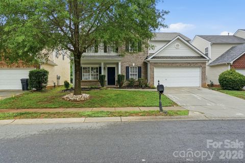 6427 Hermsley Road active home in Berewick, Charlotte, NC