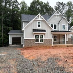 179 Chaska Loop