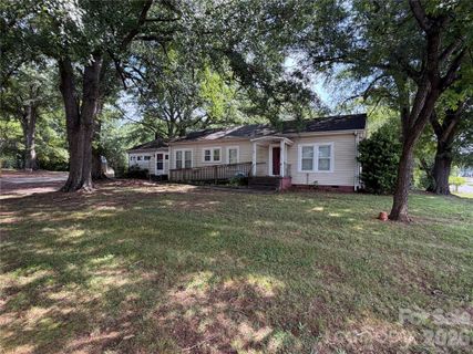 108 Fairview Street