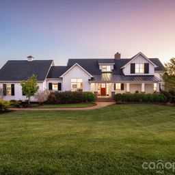 30 Water Hill Way
