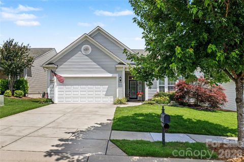 6010 Jack Thomas Drive active home in Sun City Carolina Lakes, Indian Land, SC