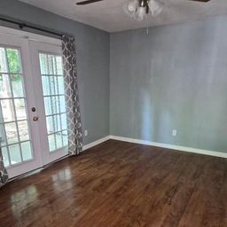 1746 Hunters Trail