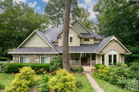 203 Coachmans Court