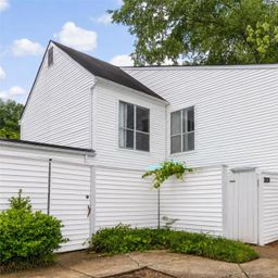 7130 Stonington Lane