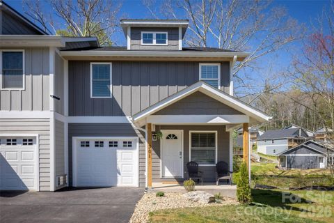 301 Jenna Clare Lane sold home in Sycamore Cove, Asheville, NC