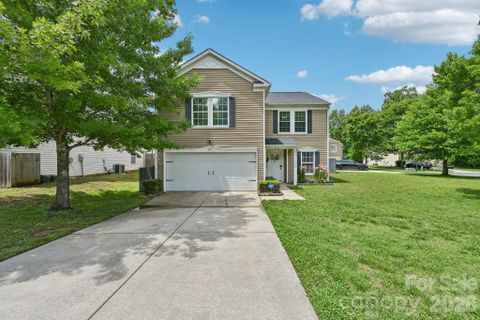4207 Shasta Circle pending home in Clover Meadows, Clover, SC