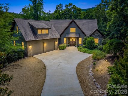 120 Glenn Court active home in Brights Creek, Mill Spring, NC