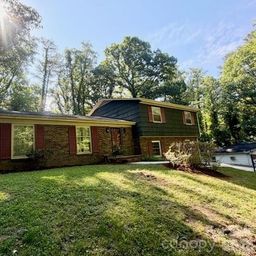 845 Cherokee Place