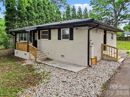 5475 Bertie Avenue active home in Midway Pines, Salisbury, NC