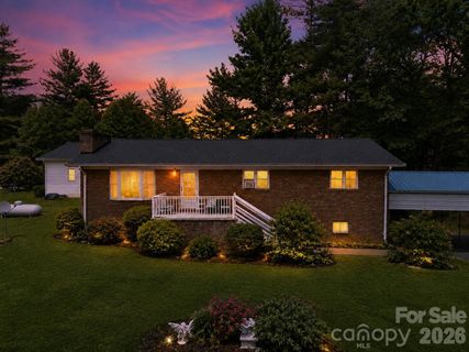 22 Webb Hill Road