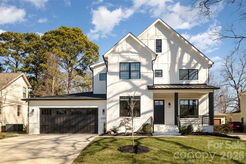 439 Melbourne Court pending home in Sedgefield, Charlotte, NC