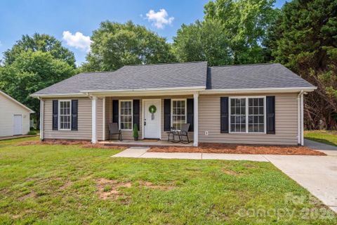 304 Springhill Lane