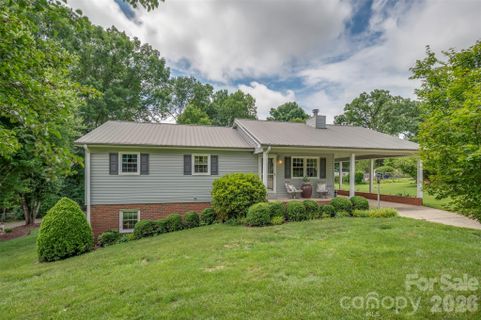 236 Cardinal Road