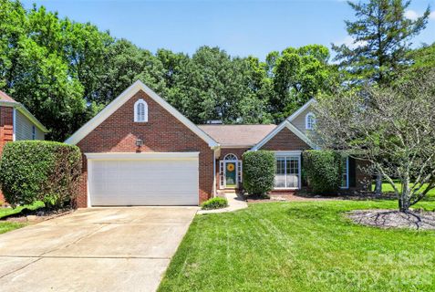 11542 Laurel View Drive sold home in The Crossings, Charlotte, NC