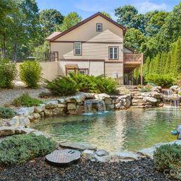 25 Linden Turn