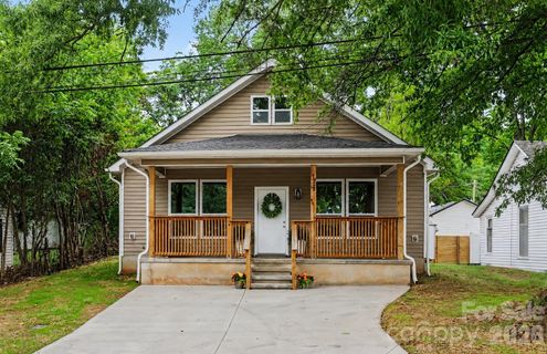 122 Johndy Avenue pending home in East Village, Kannapolis, NC