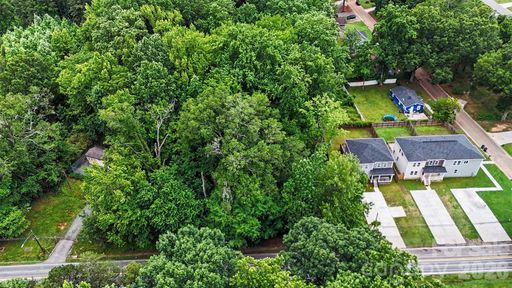 3511 W Sugar Creek Road sold home in Hemphill Heights, Charlotte, NC